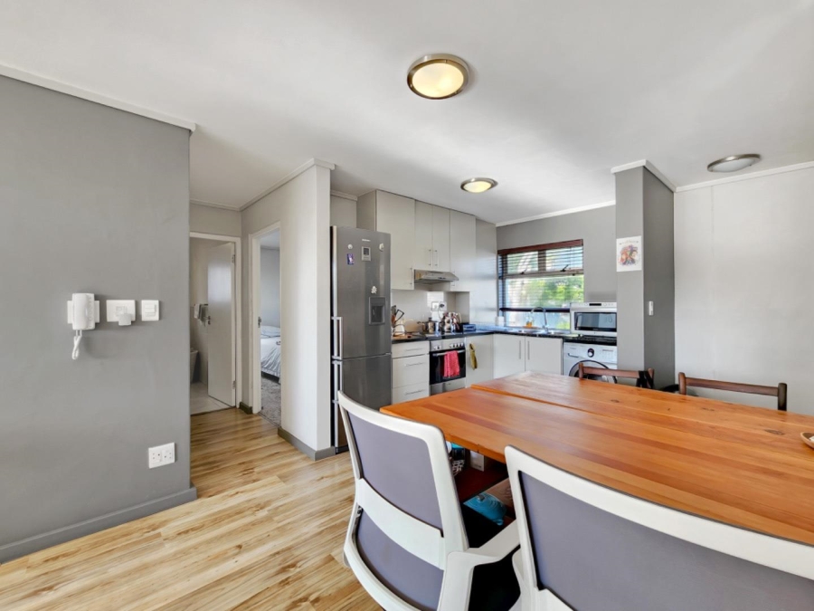 To Let 2 Bedroom Property for Rent in Sea Point Western Cape